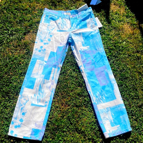 Urban Outfitters Denim - Urban outfitters low rise cowgirl jeans-renaissance print